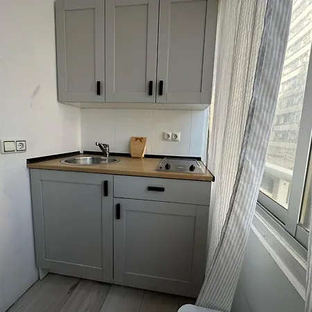 Cg131 - 1-bedroom With Ac And Lift - 1 Min From The Pedestrian Centre