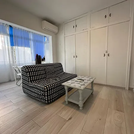 Cg131 - 1-bedroom With Ac And Lift - 1 Min From The Pedestrian Centre * Torremolinos