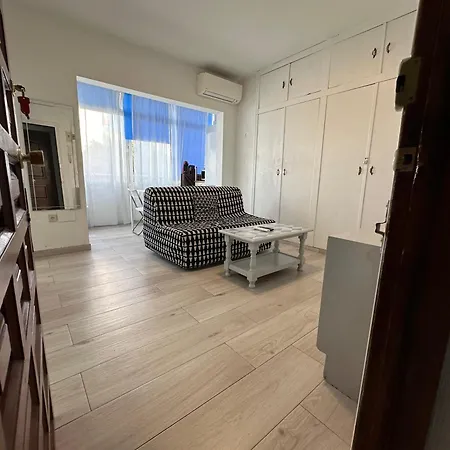 Cg131 - 1-bedroom With Ac And Lift - 1 Min From The Pedestrian Centre * Torremolinos