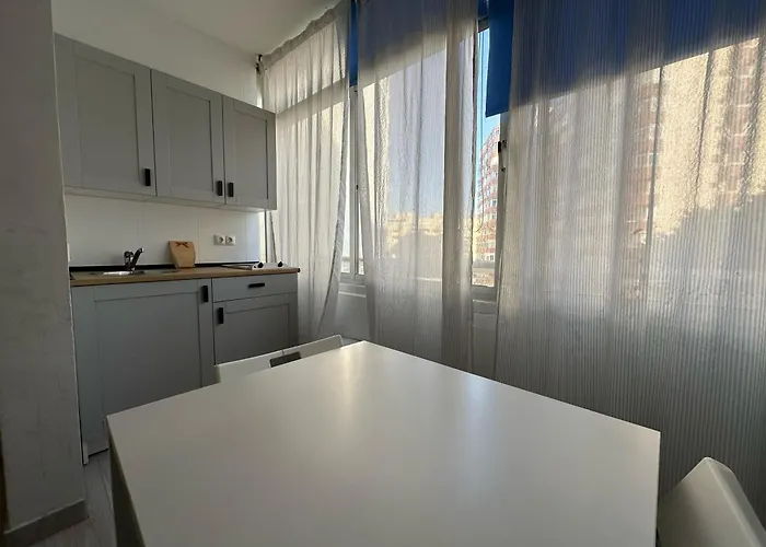 Cg131 - Centro 50 Metros, Playa 650 Metros, Wifi, Fire Stick Amazon Apartamento Torremolinos