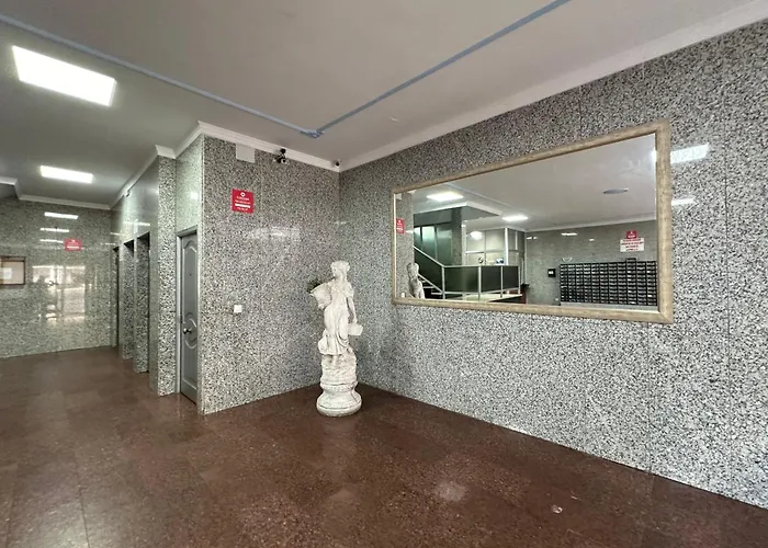 Apartamento Cg131 - Centro 50 Metros, Playa 650 Metros, Wifi, Fire Stick Amazon Torremolinos